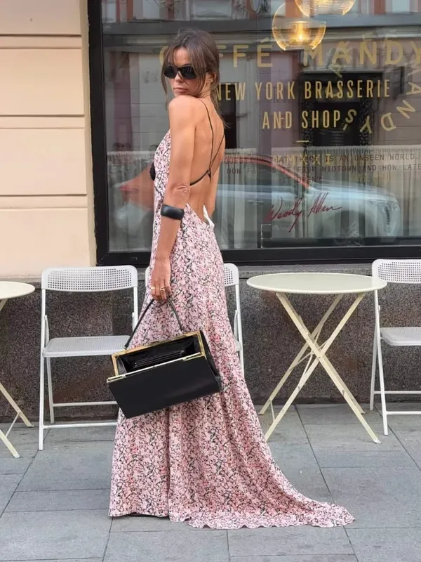 Szexi virágos nyomott Sling maxi ruha Spagetti pántos mély V nyakú elöl fekete rózsa részletek fodros szegély Lady utcai vakációs ruhák