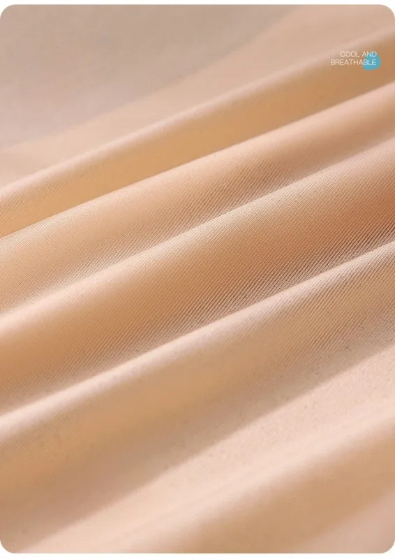 Pantaloni a triangolo da uomo in seta ghiacciata con bordo in pizzo, biancheria intima da uomo sottile traspirante senza tracce, slip maschili morbidi e confortevoli a vita bassa — image 11