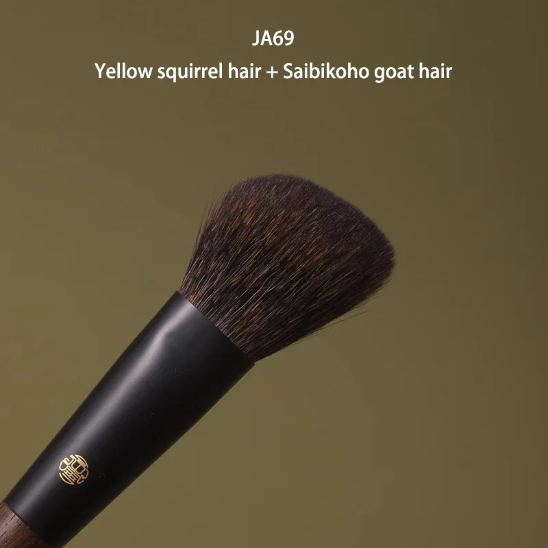 Kuas Rias Buatan Tangan Profesional 1 Buah Kuas Kontur Siku Rambut Kambing Kuda Rubah Tupai Kuas Rias Pegangan Walnut