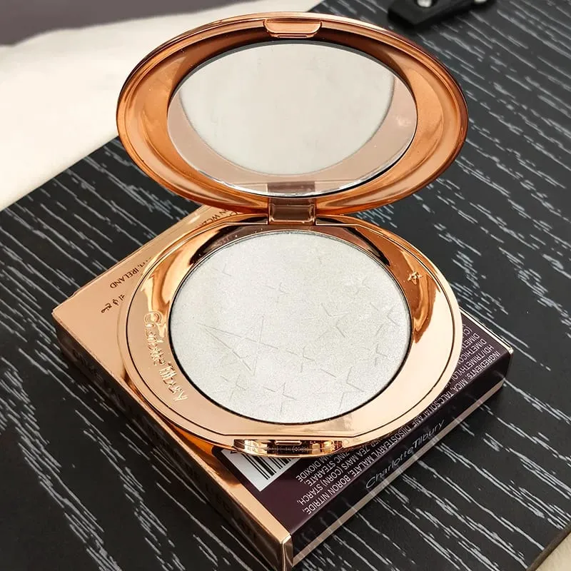 שרלוט טילברי מותג שני צבעים בצורת לב סומק אבקה הגדרת תרסיס בקרת שמן אבקת סומק כרית אוויר עט קוסמטי