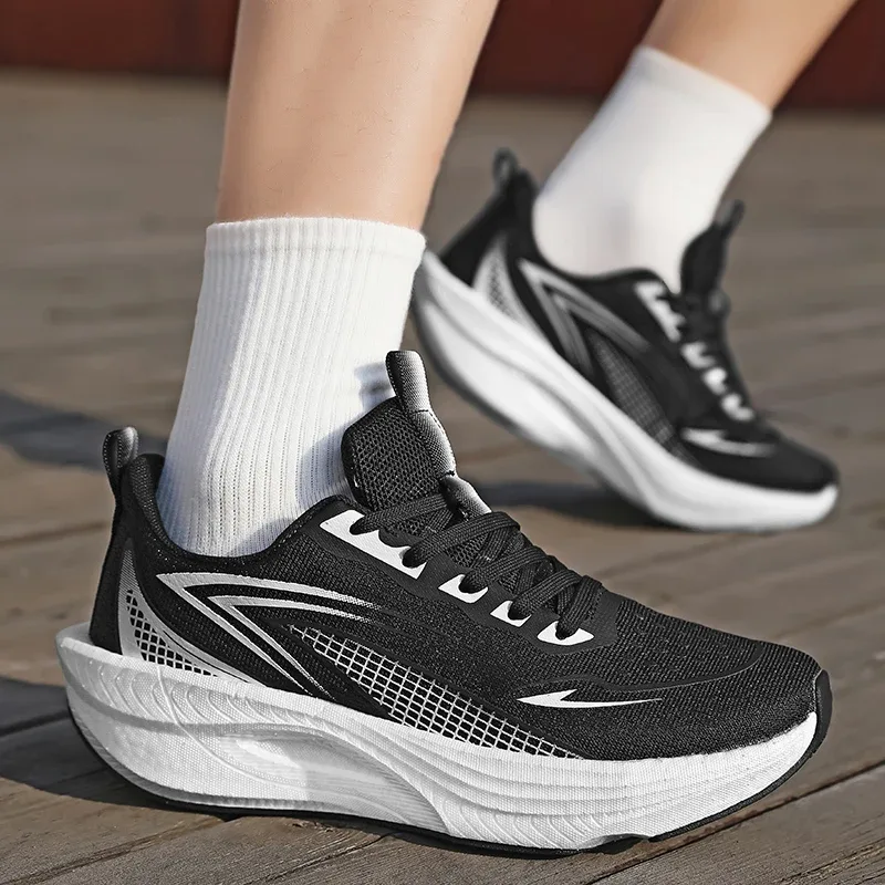 Lightweight Men's Running Sneakers Carbon Board Speciality Marathon Men Sports Breathable Walking Athletic Nonskid Sneakers Man — image 2