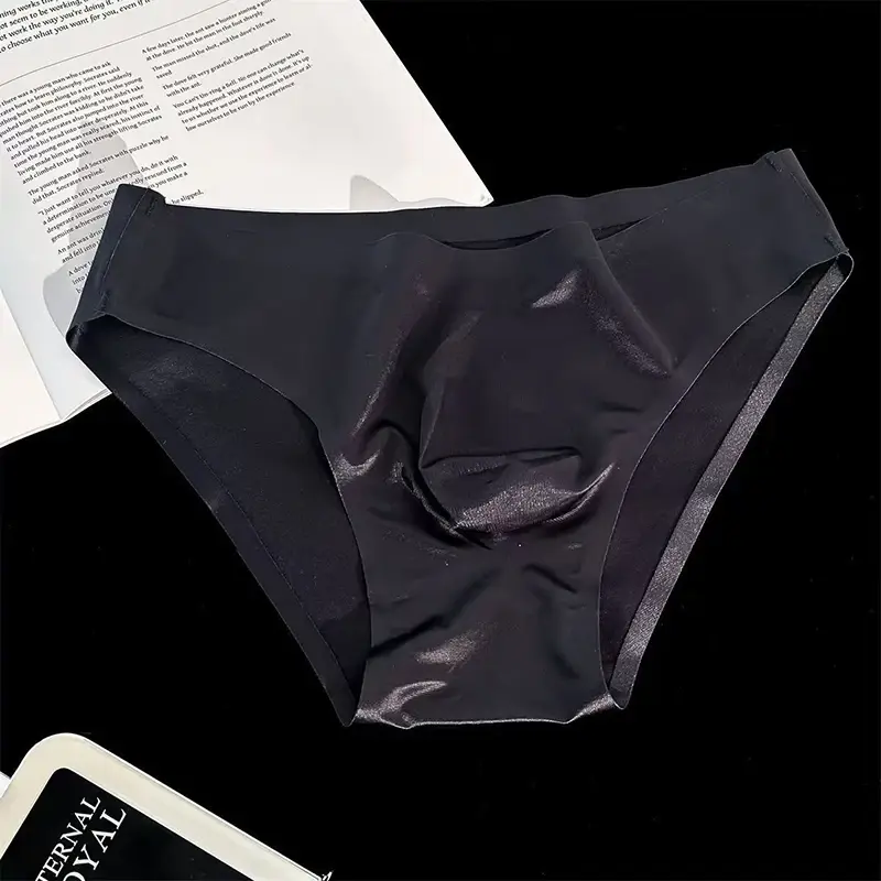 Männer Eis Seide Slips Ultra-dünne Nahtlose Sexy Höschen Schnell Trocknend U Ausbuchtung Beutel Atmungsaktive Unterwäsche Luxus Glänzende unterhose