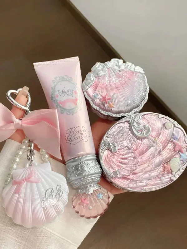 Flower Knows Shells Pearl Eyeshadow Essence Lip Honey Blush Cheek Makeup Depan 11 buah set