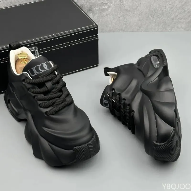 Hot Selling Men's Shoes in Plus Size Design New Thick Soled Fashionable and Versatile Sports Vulcanized Shoes with Temperament