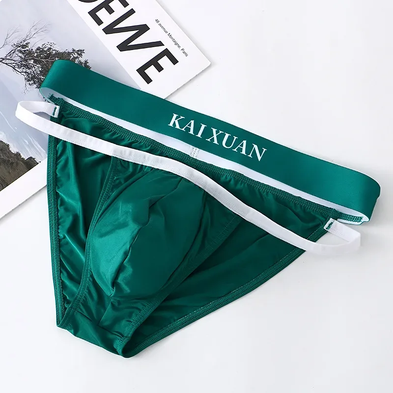 Fashion Men's Underwear Breathable Ice Silk Underpants Soft and Comfortable Briefs