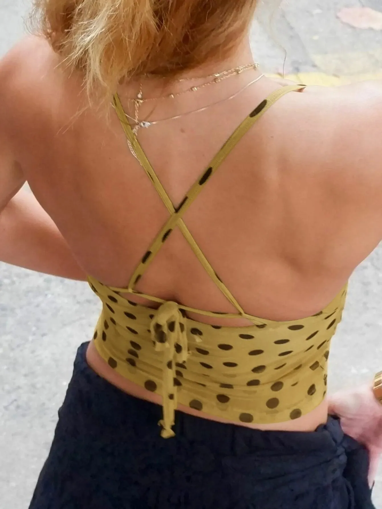 Hugcitar Spot Print V λαιμόκοψη Slips χωρίς πλάτη κορδόνια επάνω Sexy See Through Slim Crop Tank Top Women Fashion Outfit Vacation Party Club