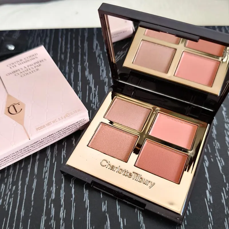 Μακιγιάζ μάρκας Charlotte Tilbury 4 χρωμάτων Δίσκος σκιάς ματιών 5,2 g Μαξιλάρι Talk Nature Easy To Color Foundation Καλλυντικά για σκιές ματιών