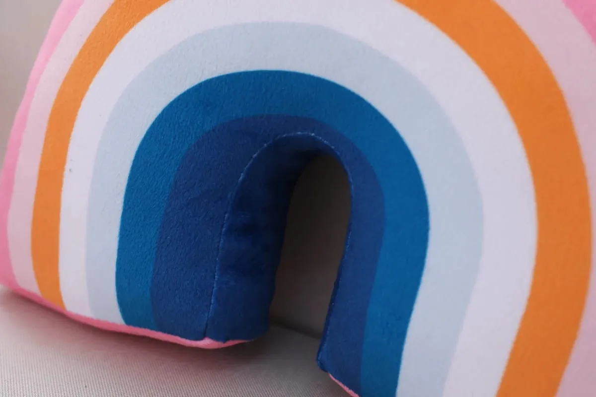 35x25 cm szivárványos plüss párna kitömött piros rózsaszín égbolt párna C alakú fejtámasz párna lakberendezési plüss kellék ajándék