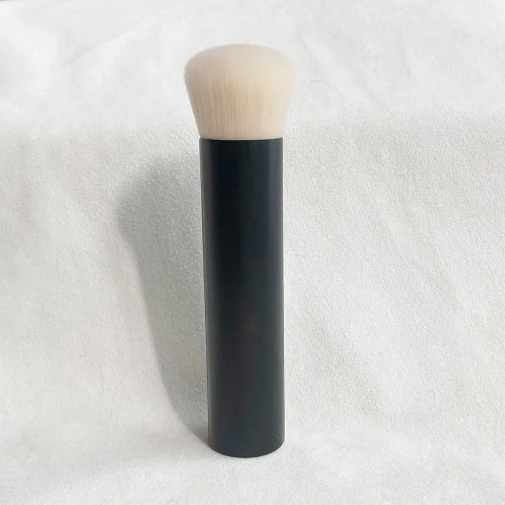 מס' 1 מלוכסן Vanish Foundation קרם פיסול קונטור קרם למזג בצורה חלקה כלי מברשת איפור