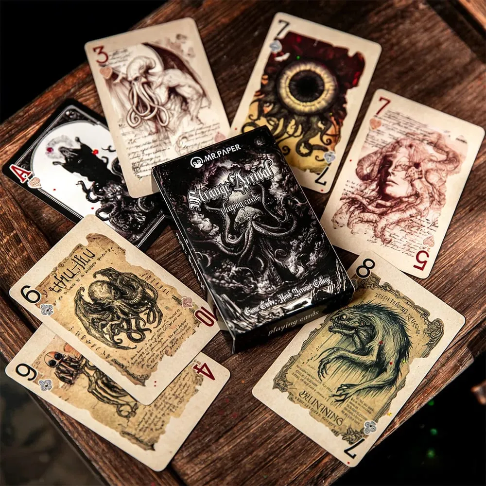 55 τμχ Mythos Τράπουλες Παράξενη άφιξη Πόκερ Gothic Horror Skull Octopus Επιτραπέζιο παιχνίδι Κάρτα για μαγικά κόλπα συλλογή Δώρο