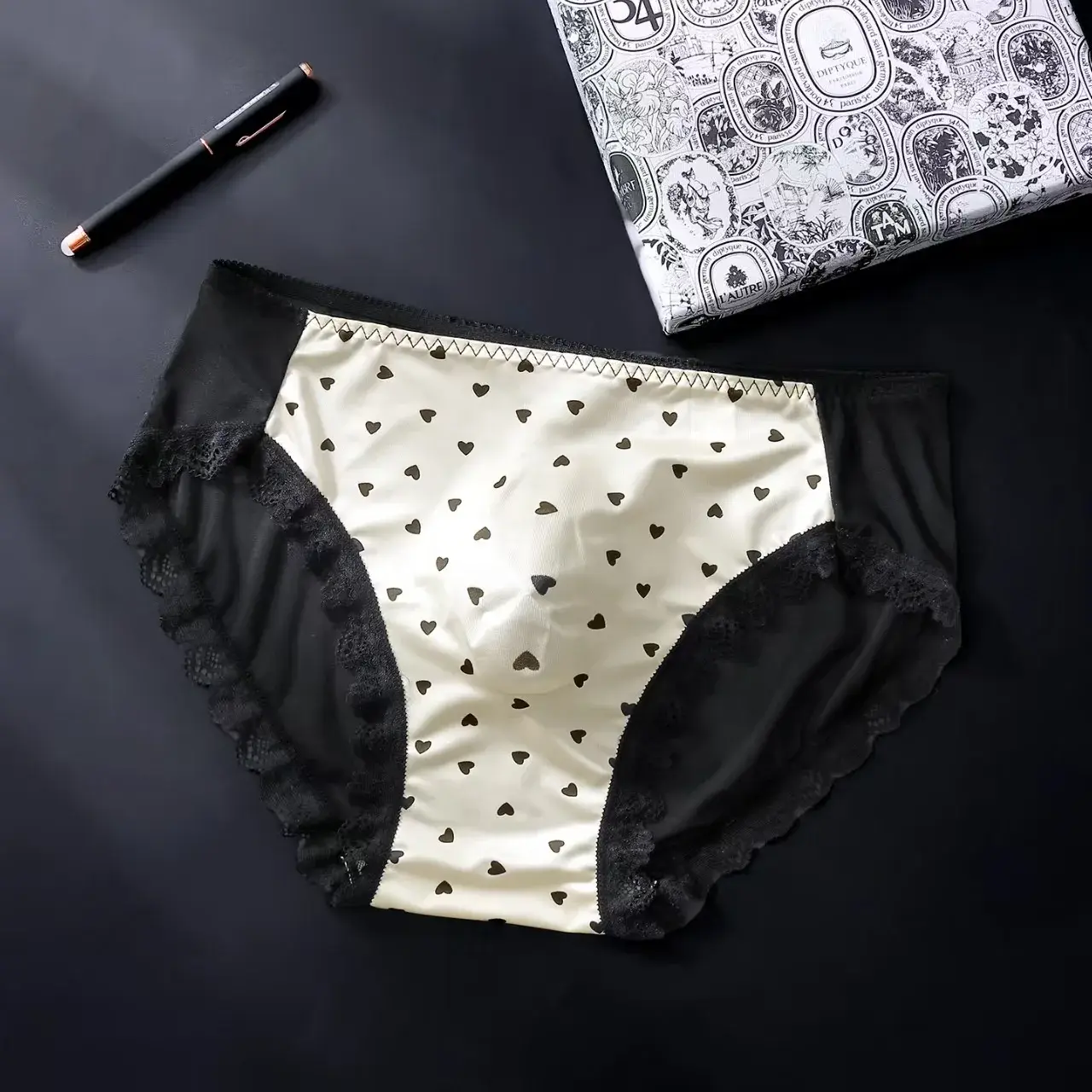 4PCSSexy Mens Seamless Panties Ice Ultra Thin Sports Fitness Bulge Pouch briefs Male Panties Low Waist