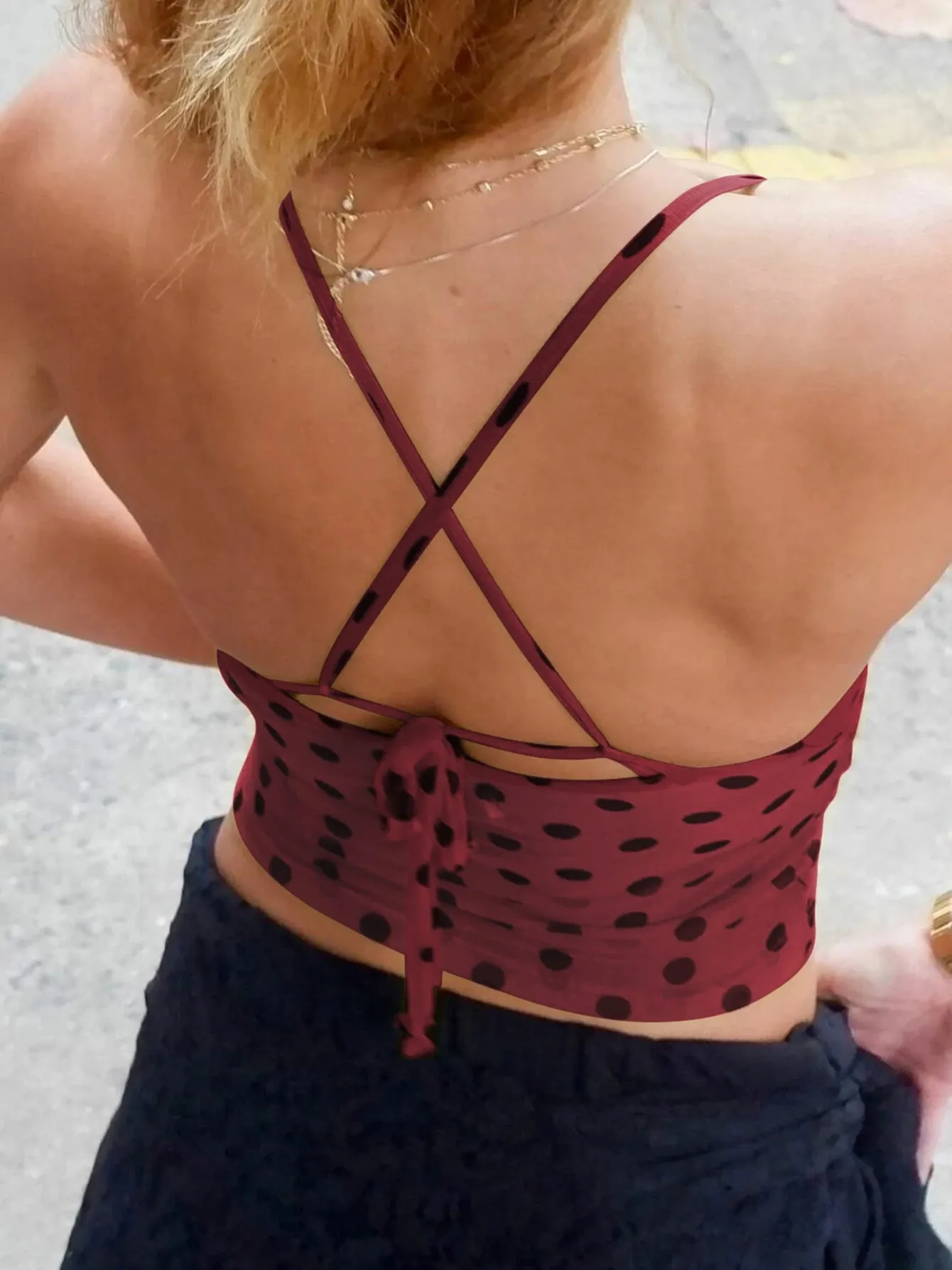 Hugcitar Spot Print V λαιμόκοψη Slips χωρίς πλάτη κορδόνια επάνω Sexy See Through Slim Crop Tank Top Women Fashion Outfit Vacation Party Club