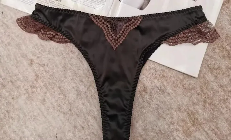 Παριζιάνικο Σετ Εσώρουχα | Chantilly Lace & Mesh Cutouts | Υποστήριξη EU 85B | Αβίαστα γαλλικά σέξι σουτιέν αδυνατίσματος — image 15