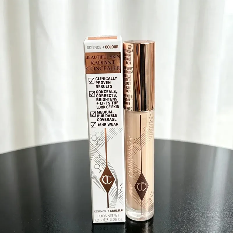 Charlotte Tilbury Starlight Powder Compact And Concealer Medium to Full Coverage Brightening Waterproof Hydrating Dewy Finish