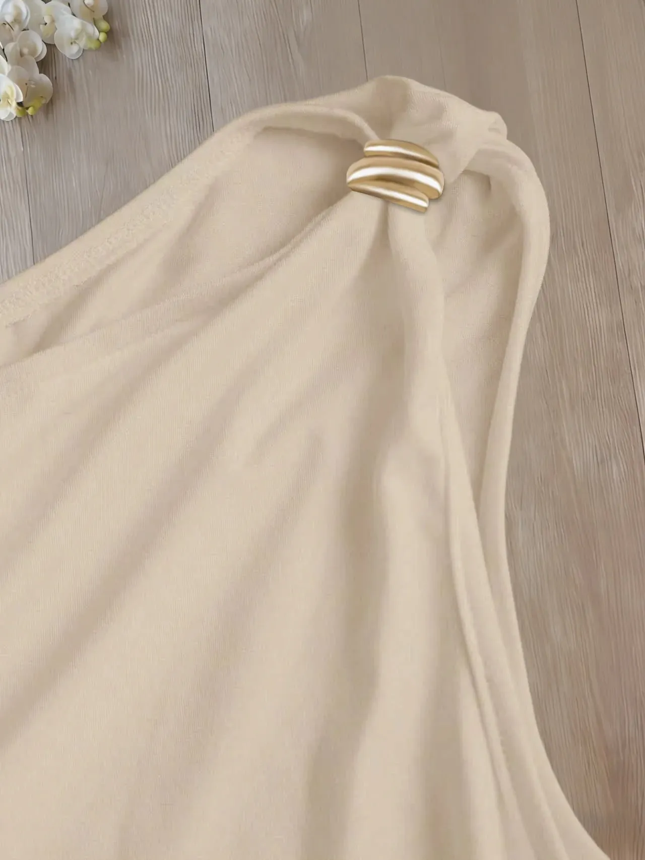 Női egy vállú, rovátkolt Body Fém részletek Egyszínű, ujjatlan body — image 6