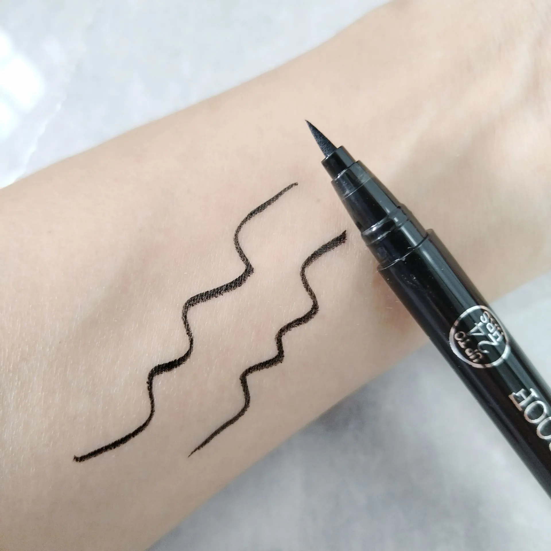 Κοινό eyeliner για άνδρες και γυναίκες Αδιάβροχο Μαύρο μολύβι ματιών μακράς διαρκείας και γρήγορο στέγνωμα Ανδρικό eyeliner καλλυντικά μακιγιάζ ματιών