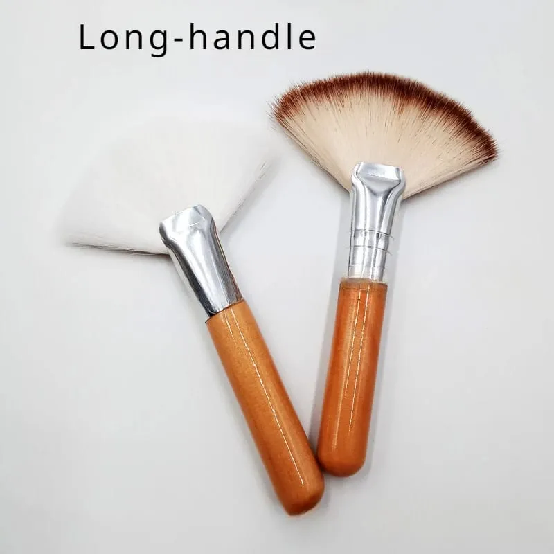 Mini πινέλο μακιγιάζ Gentle Esthetician Cleaning Cosmetic Small White κοντή ξύλινη λαβή Βουρτσάκια ανεμιστήρα από συνθετικές ίνες για το πρόσωπο