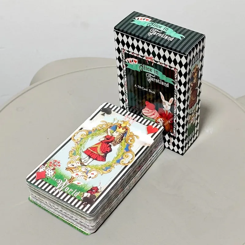 Alice in Tarotland: A Whimsical 78-Card 