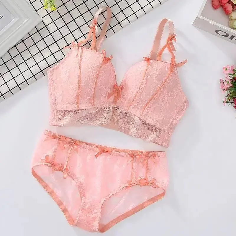 Bagong Sweet Seamless Lace Push Up Lingerie Para sa mga Babae Maliit na Breast Gathering Non-steel Ring Adjustable Bra Set