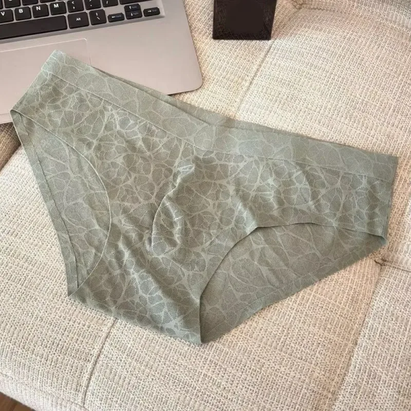Underpants 3D Bulge Pouch Men's Underwear Lingerie Transparent Mesh Panties Low Waist Thin Triangle Panties Men