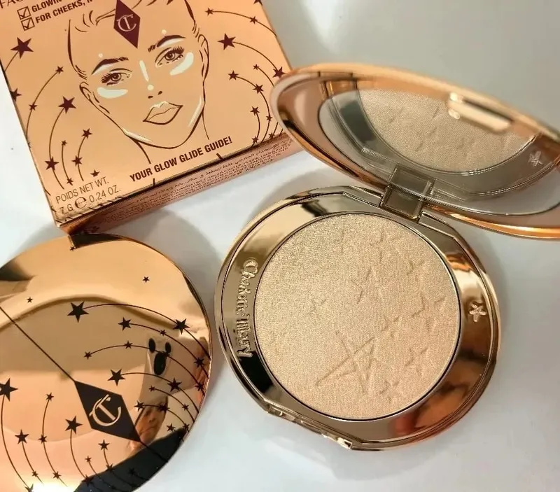 Charlotte Tilbury Starlight Powder Compact And Concealer Medium to Full Coverage Brightening Waterproof Hydrating Dewy Finish