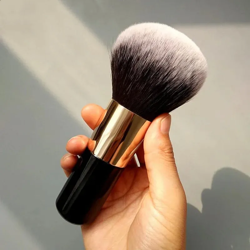 Cọ Lớn Nhỏ Mỡ Pier Kem Nền Cọ Trang Điểm Kem Bb Nấm Bàn Chải Không Bột Không Đánh Dấu Kem Nền Cọ Trang Điểm màu Đen Mới