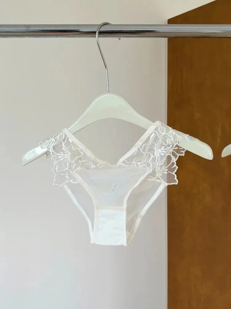 Γαλλικό Κέντημα Δαντέλα Bralette Wireless Triangle Cup σουτιέν για γυναίκες Κομψό σετ εσωρούχων Λεπτές τιράντες Μικρό κάλυμμα στήθους MOYISU