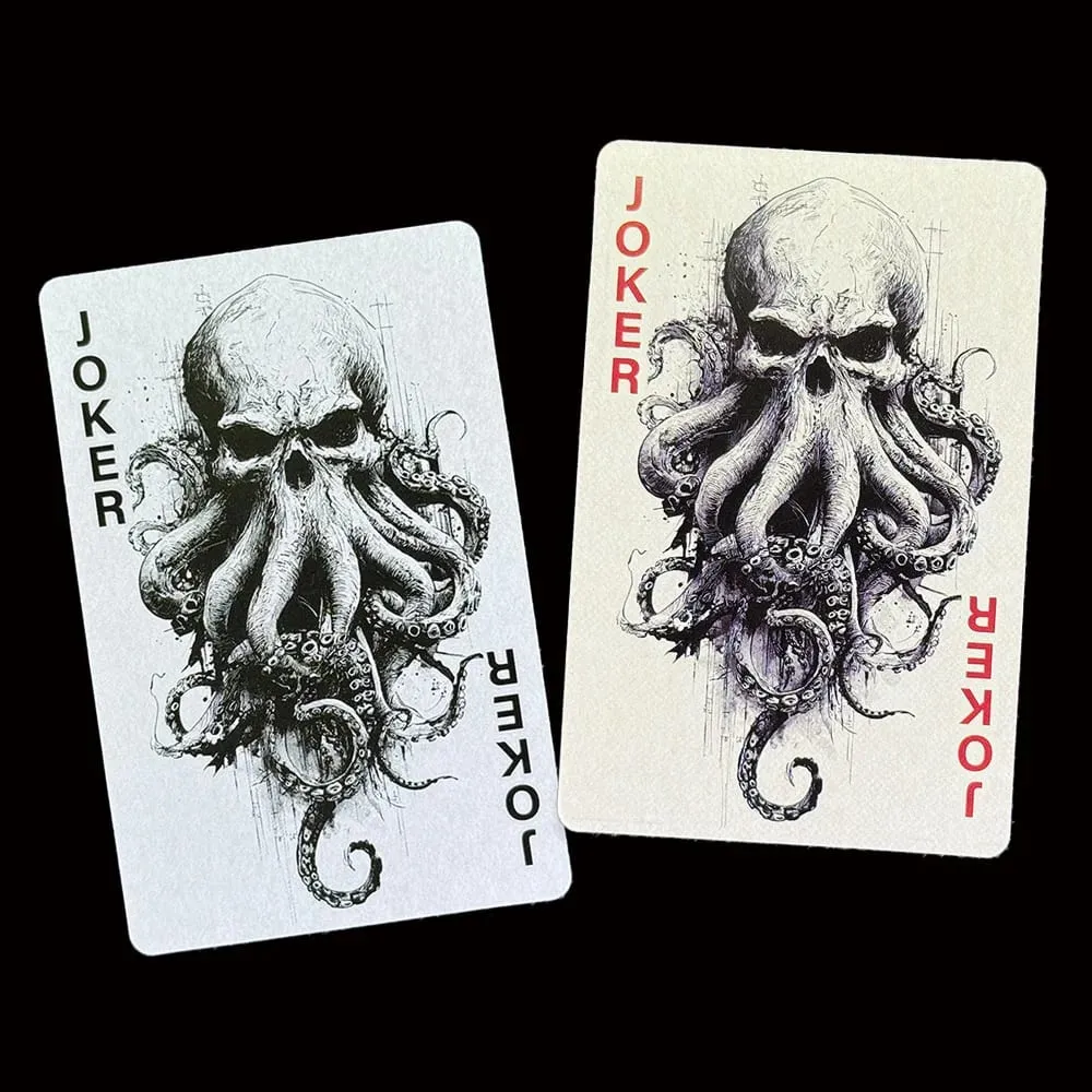 55 τμχ Mythos Τράπουλες Παράξενη άφιξη Πόκερ Gothic Horror Skull Octopus Επιτραπέζιο παιχνίδι Κάρτα για μαγικά κόλπα συλλογή Δώρο