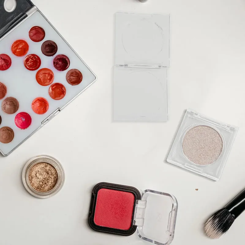 4Pcs Portable Compact Blush Boxes Small Empty Makeup Organizer Containers Travel Containers Refillable Eyeshadow — image 5