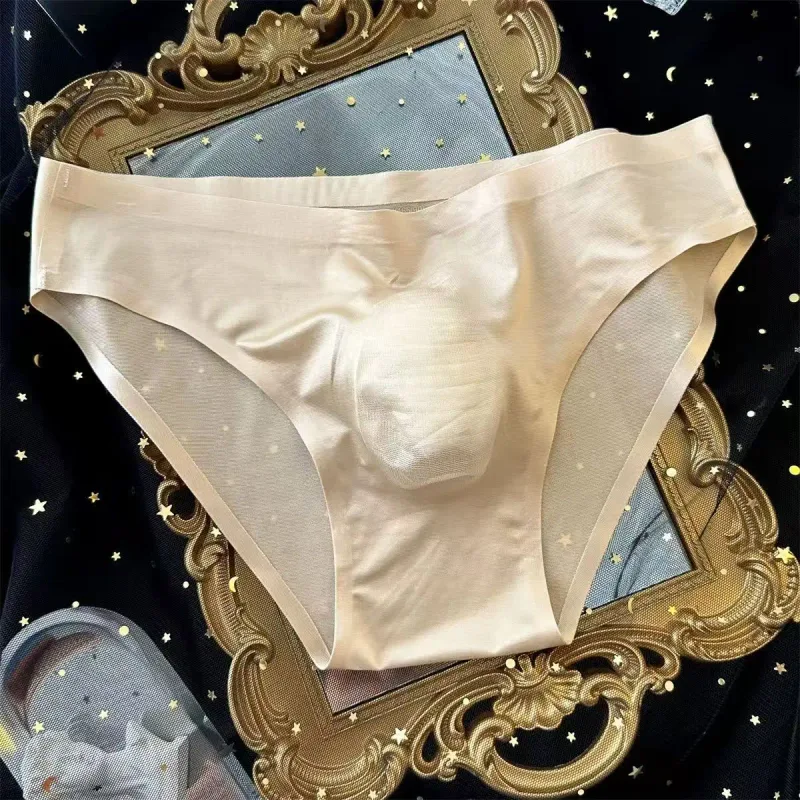 Männer Eis Seide Slips Ultra-dünne Nahtlose Sexy Höschen Schnell Trocknend U Ausbuchtung Beutel Atmungsaktive Unterwäsche Luxus Glänzende unterhose