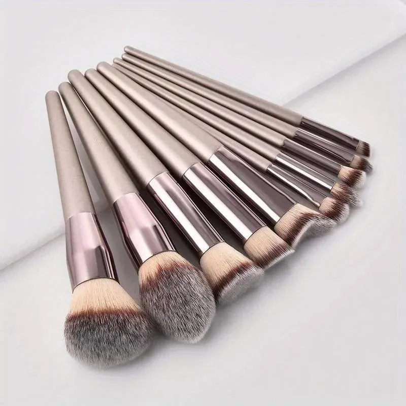 10 Buah Kuas Rias Emas Sampanye Set Lengkap Foundation Loose Powder Blush Concealer Eye Shadow Set Profesional