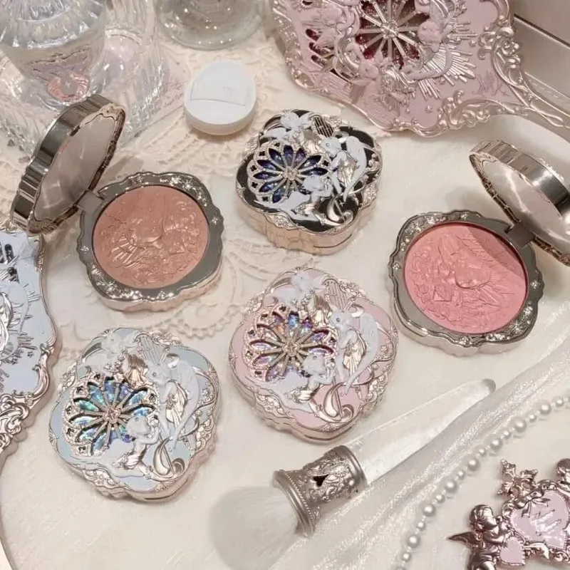 Flower Knows Little Angel Collection קופסת מתנה צללית סומק קרם שפתון מט ערכה מלאה הכל