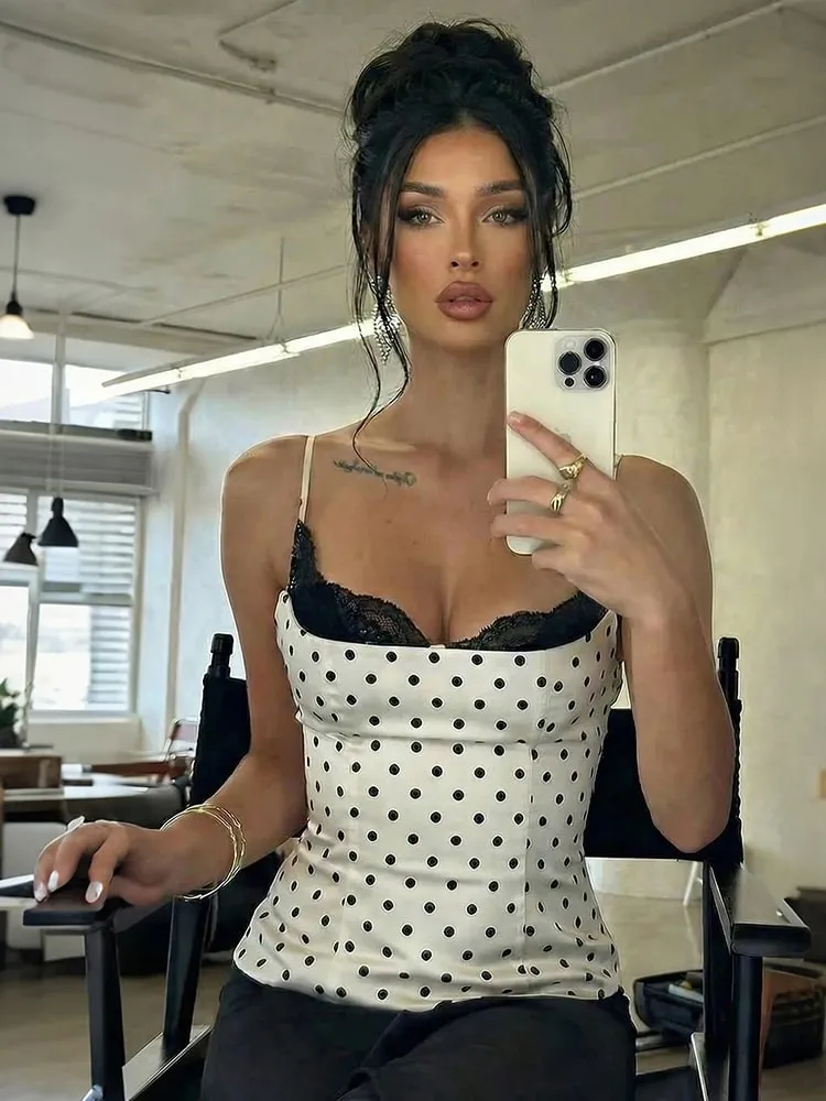 Furcsa punci szexi csipke patchwork camisole női divatos elegáns, pöttyös szögletes gallér Skinny Y2K hottie utcai parti klubmellény