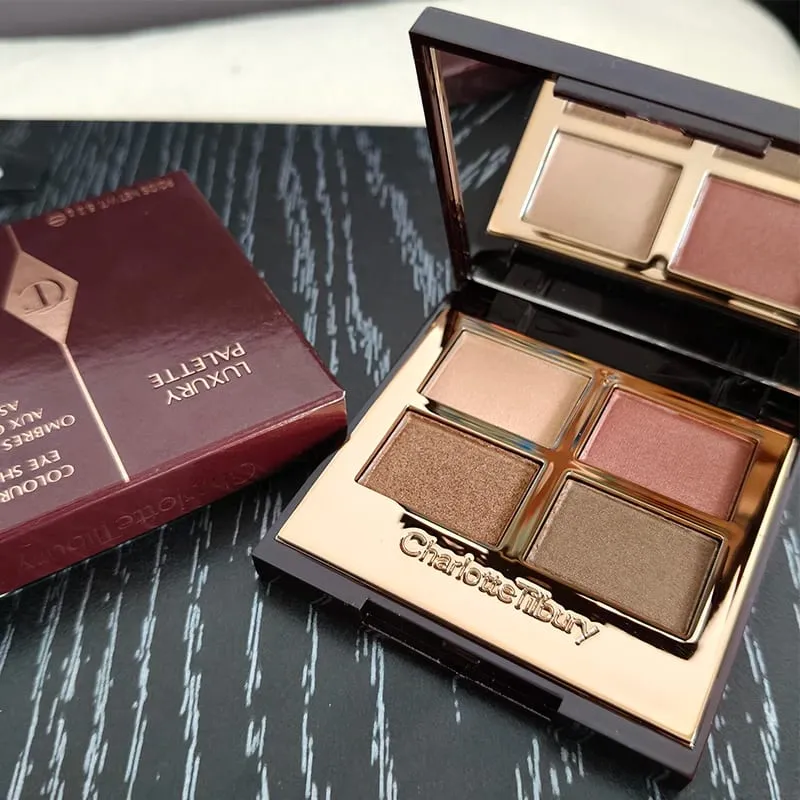 Μακιγιάζ μάρκας Charlotte Tilbury 4 χρωμάτων Δίσκος σκιάς ματιών 5,2 g Μαξιλάρι Talk Nature Easy To Color Foundation Καλλυντικά για σκιές ματιών