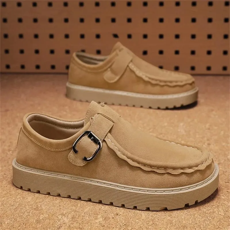 Ανδρικά μπεζ σουέντ casual loafers σε μεγάλα μεγέθη Άνετα, αντιολισθητικά παπούτσια περπατήματος με χοντρή σόλα Μοντέρνα και μοντέρνα παπούτσια 2025