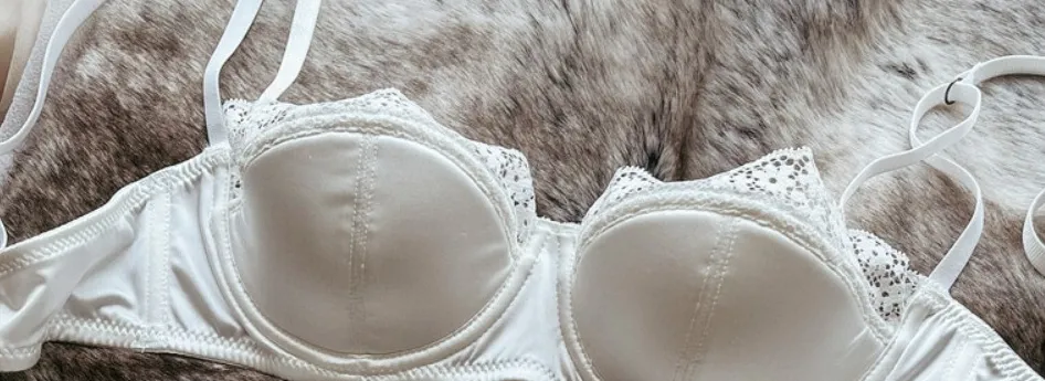Women Half Cup Lace Bra Set Thin Underwire Sexy Minimizer Bra Anti-Sag Side Support Itago ang Kili-kili Fat Ladies Lingerie Set 2‑38