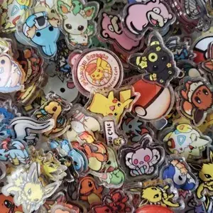 Pikachu 2 cm Pokémon perifèric acrílic DIY flow accessoris de lli peça de balancí joieria de bricolatge feta a mà