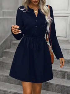Abito da donna blu navy con coulisse in vita, abito casual a maniche lunghe con bottoni, abito a camicia con scollo a V, mini abito a trapezio per donna