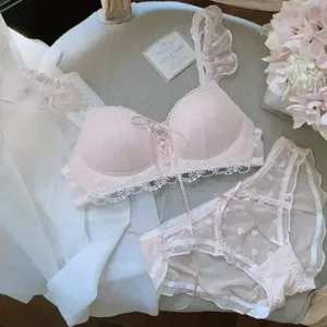 Ensemble de Lingerie pour adolescentes de Style allemand, Bralette sans fil douce pour petite poitrine, soutien-gorge d'entraînement en dentelle mignon pour filles, premier soutien-gorge confortable